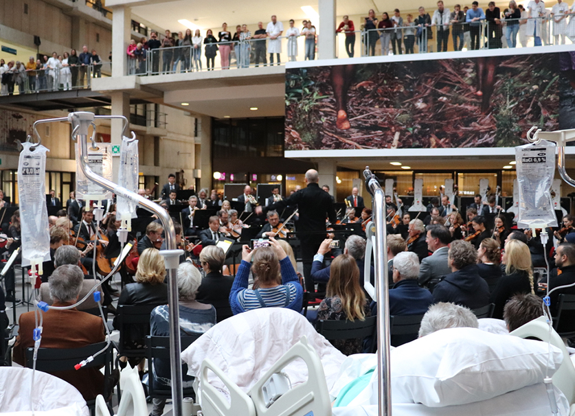 Klanken Concertgebouworkest vullen het ziekenhuis